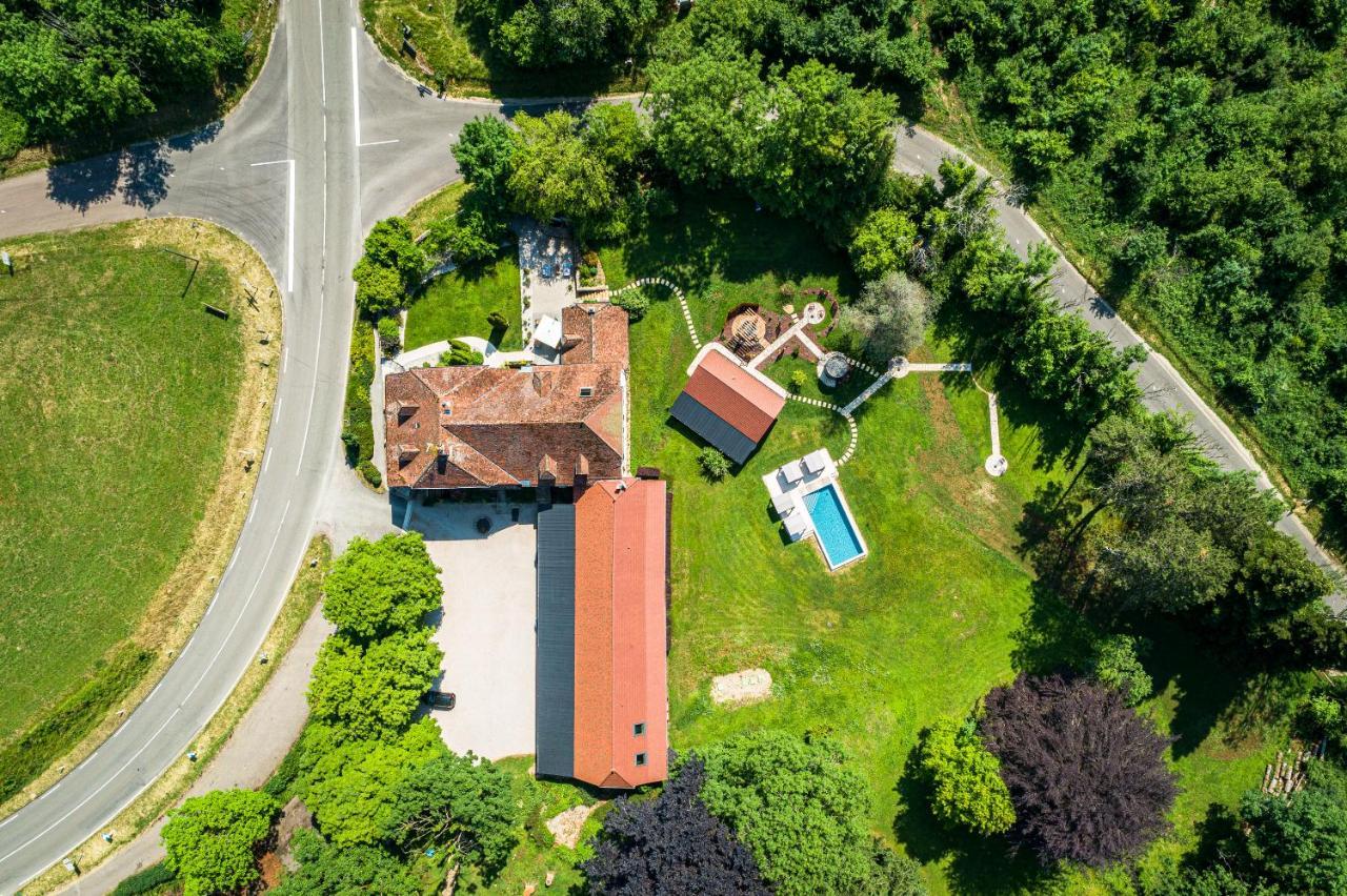 Maison Zugno Hotel & Spa Barretaine Exterior photo